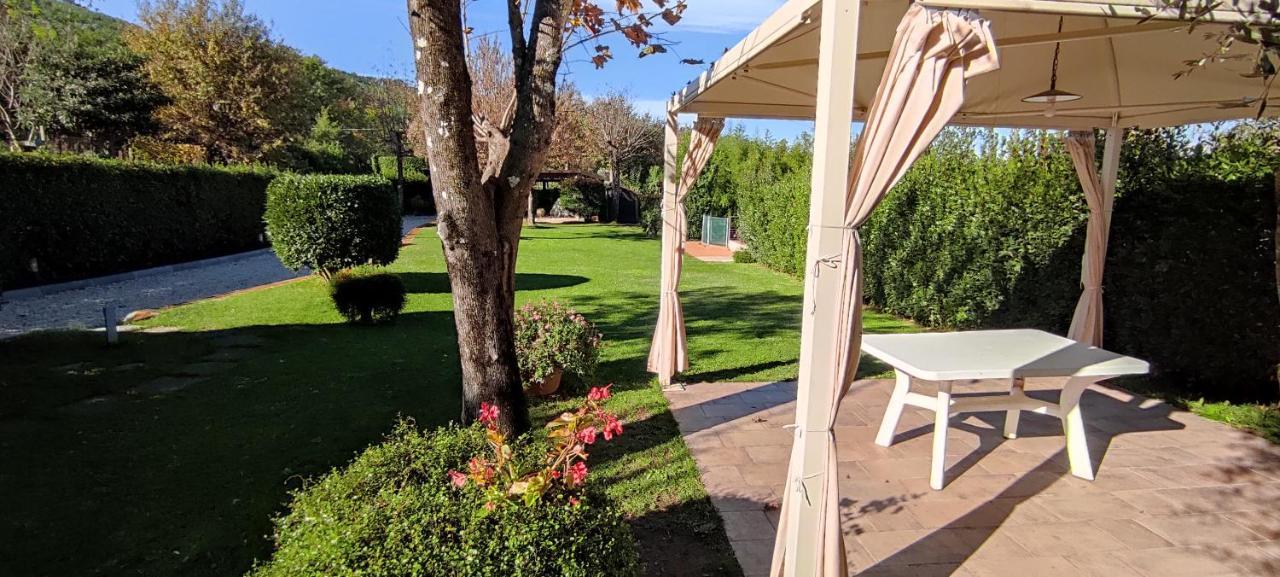 Casa Del Merlo SantʼAndrea di Compito 외부 사진